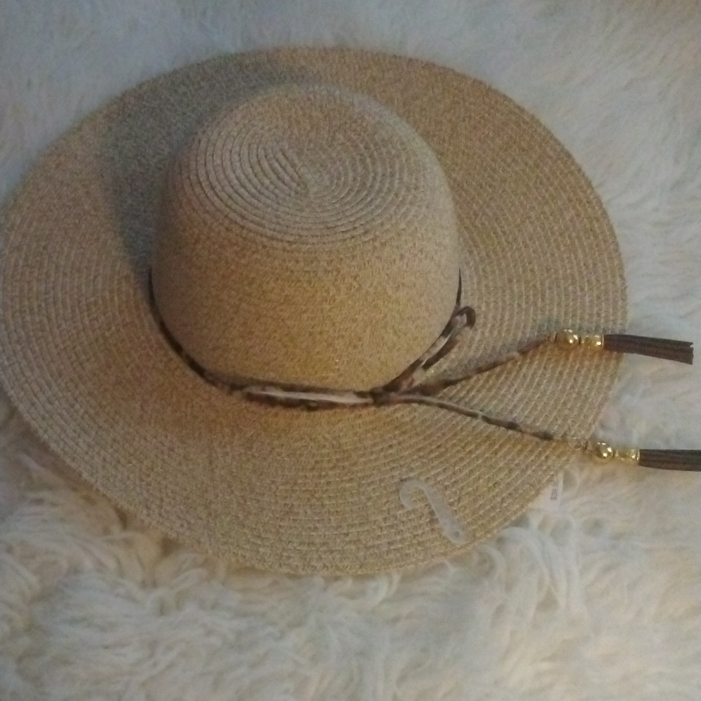 Brand new NY and company hat